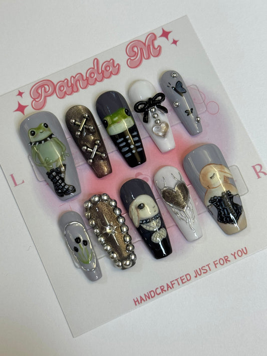 Gothic froggy & Bunny