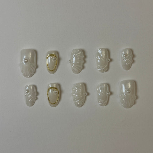 Opaline Pearl