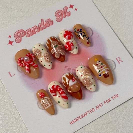 Gingerbread & Peppermint Jingle