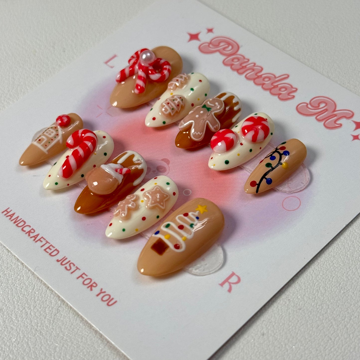 Gingerbread & Peppermint Jingle